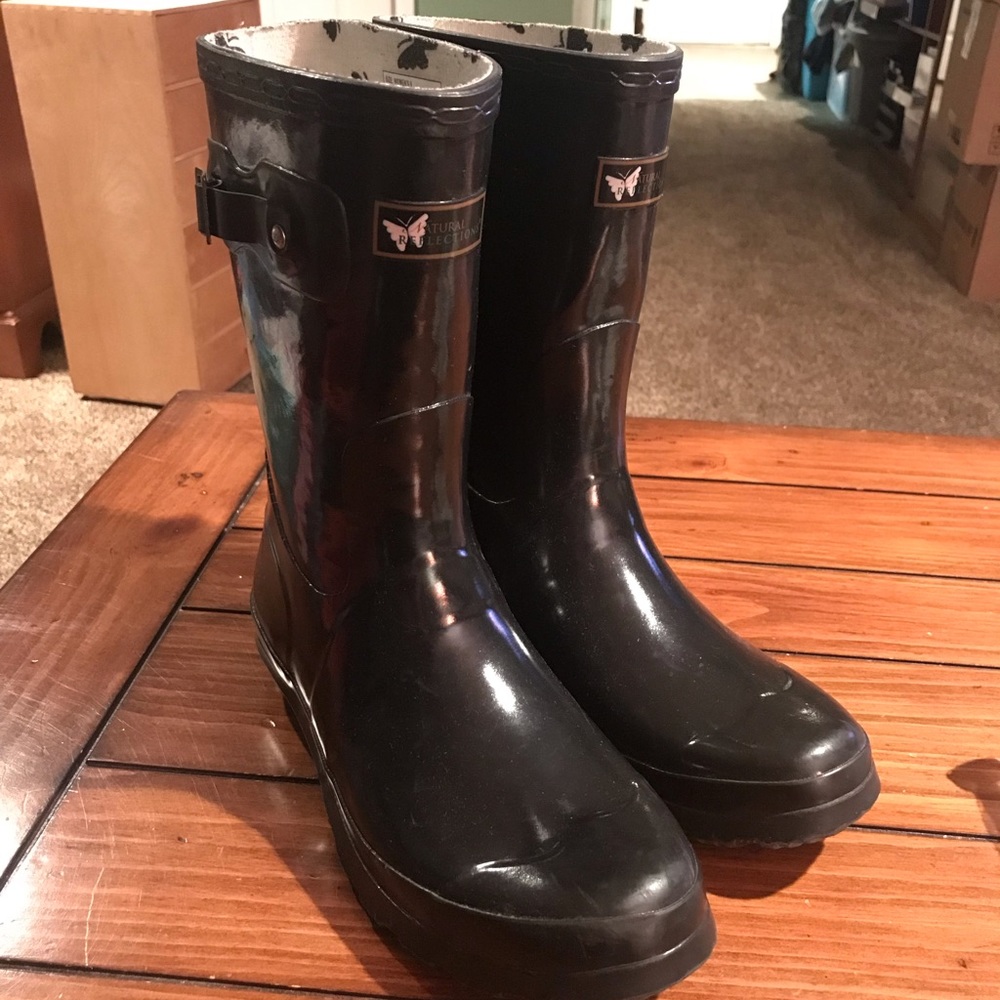 Rain boots